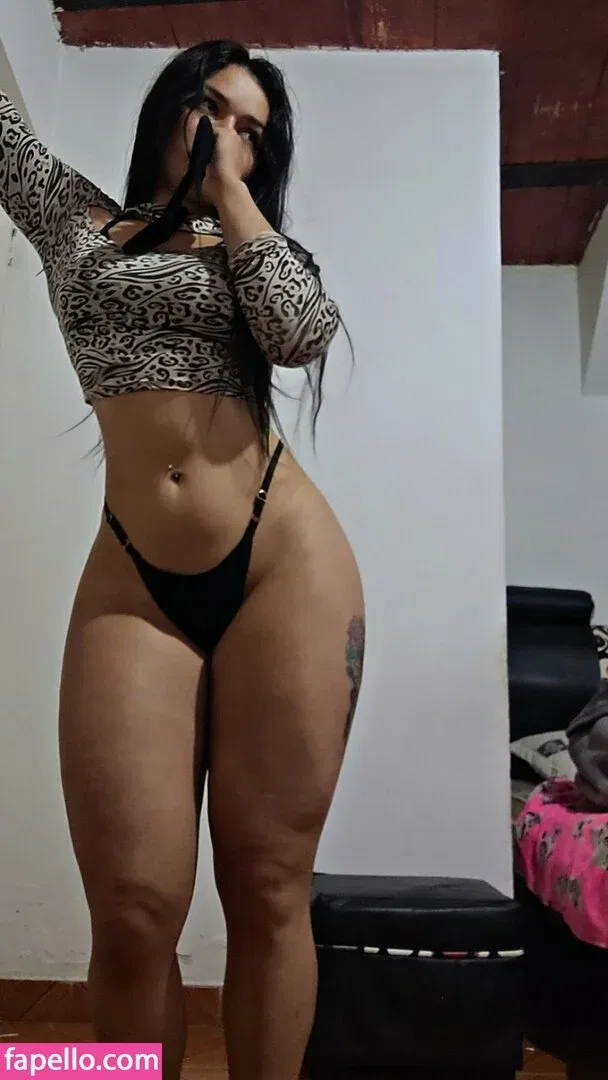 enyely211 Onlyfans Photo Gallery 