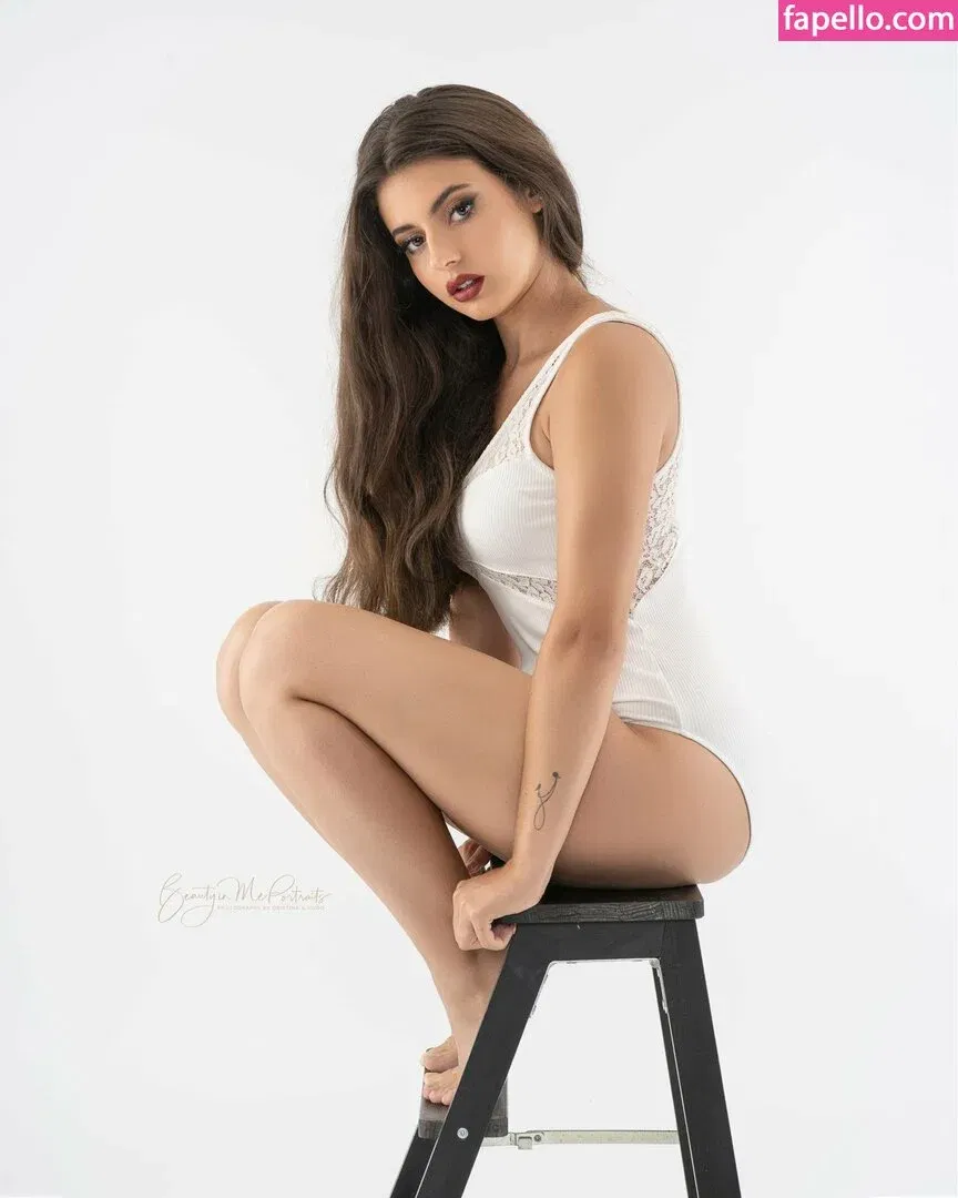 Kimmikka_ Onlyfans Photo Gallery 