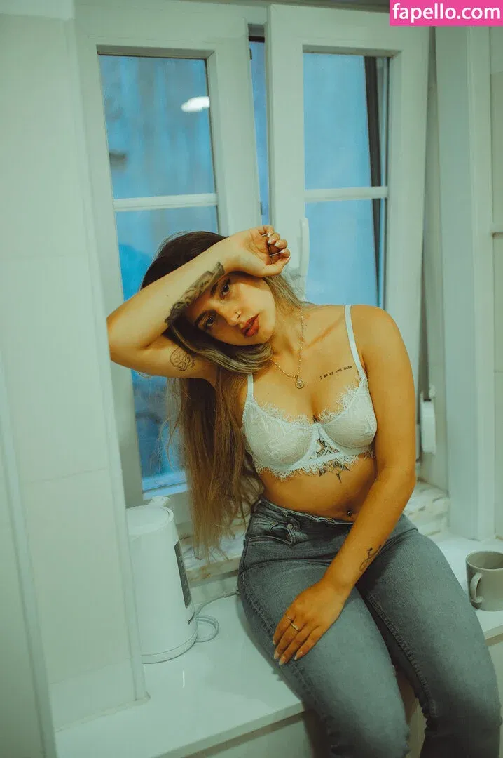 Kimmikka_ Onlyfans Photo Gallery 