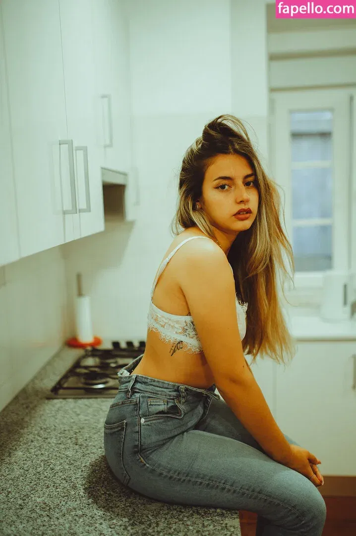 Kimmikka_ Onlyfans Photo Gallery 