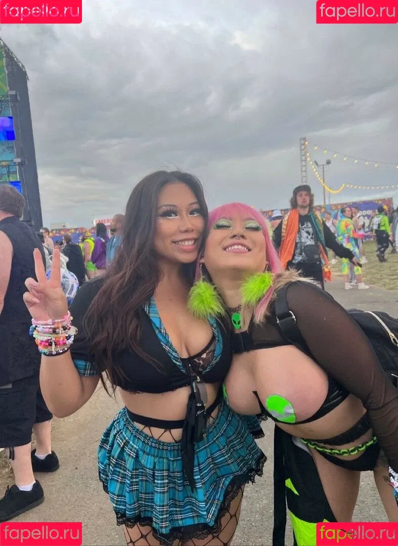 Edmthotiana Onlyfans Photo Gallery 