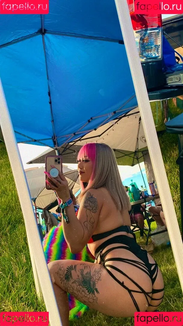 Edmthotiana Onlyfans Photo Gallery 