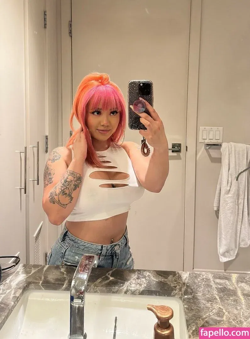 Edmthotiana Onlyfans Photo Gallery 