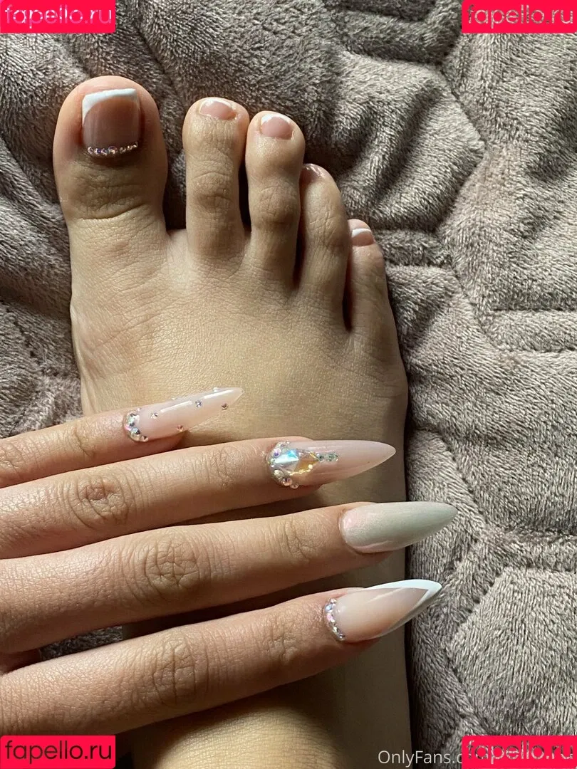 angiemx Onlyfans Photo Gallery 