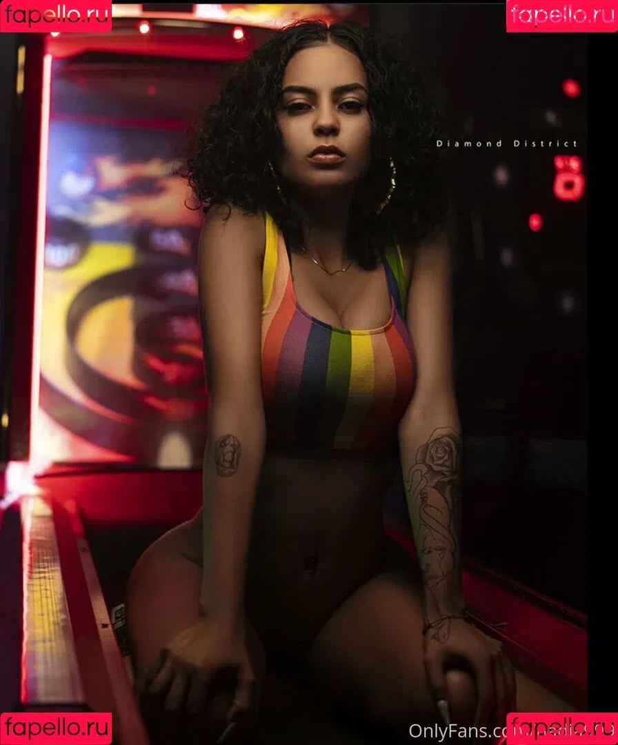 nadia999 Onlyfans Photo Gallery 