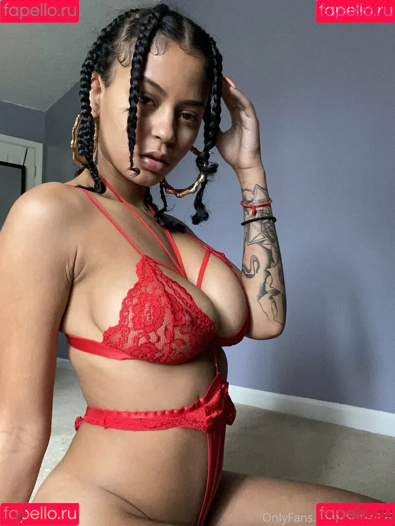 nadia999 Onlyfans Photo Gallery 