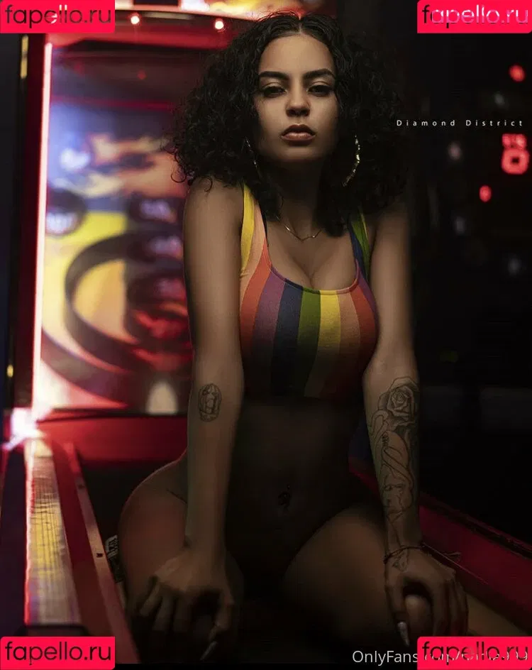 nadia999 Onlyfans Photo Gallery 