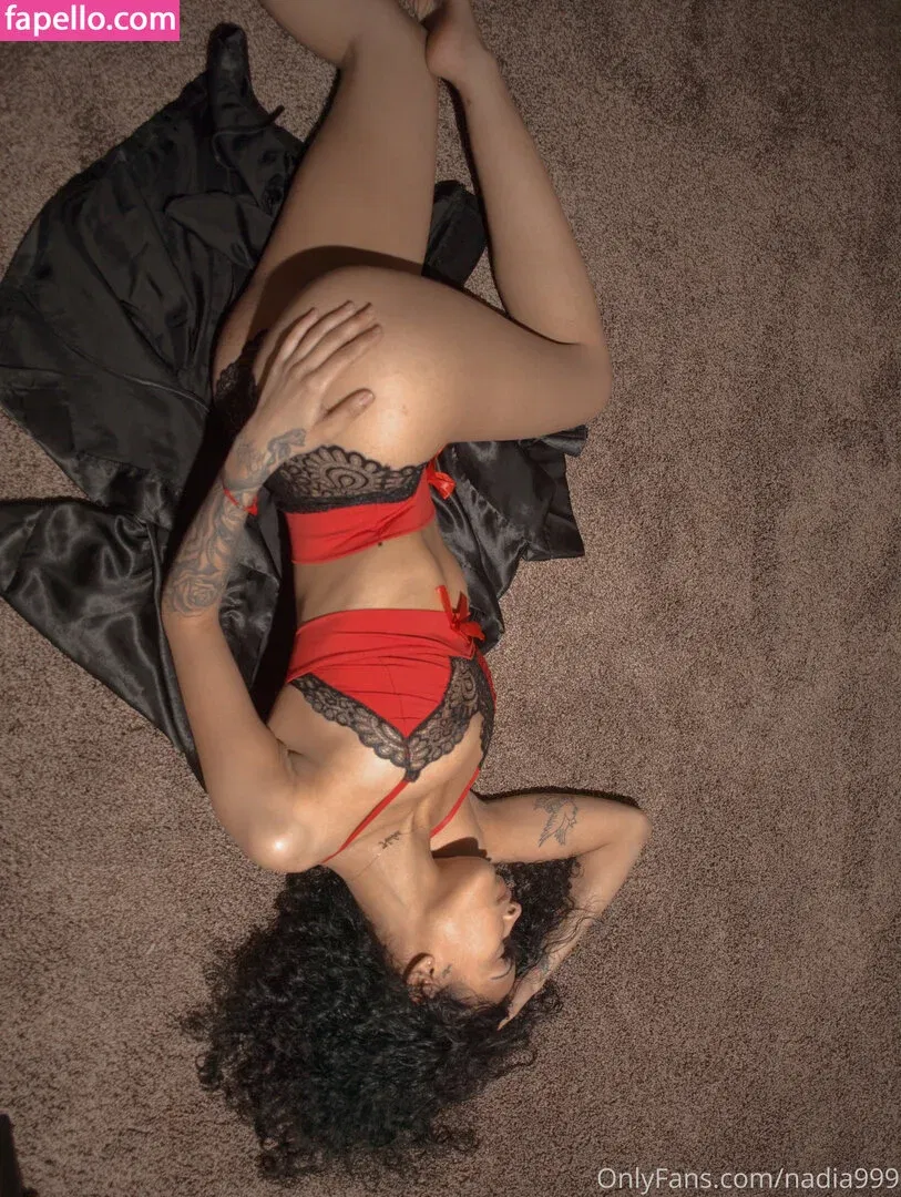 nadia999 Onlyfans Photo Gallery 