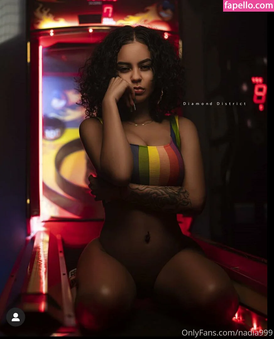 nadia999 Onlyfans Photo Gallery 