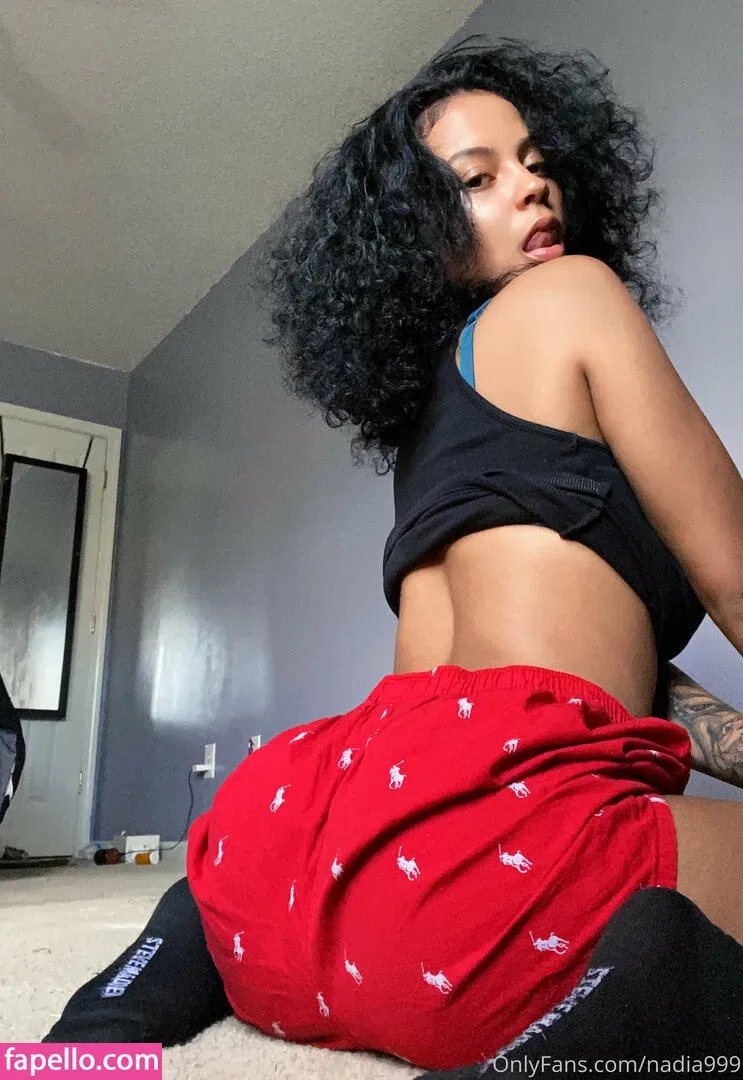 nadia999 Onlyfans Photo Gallery 