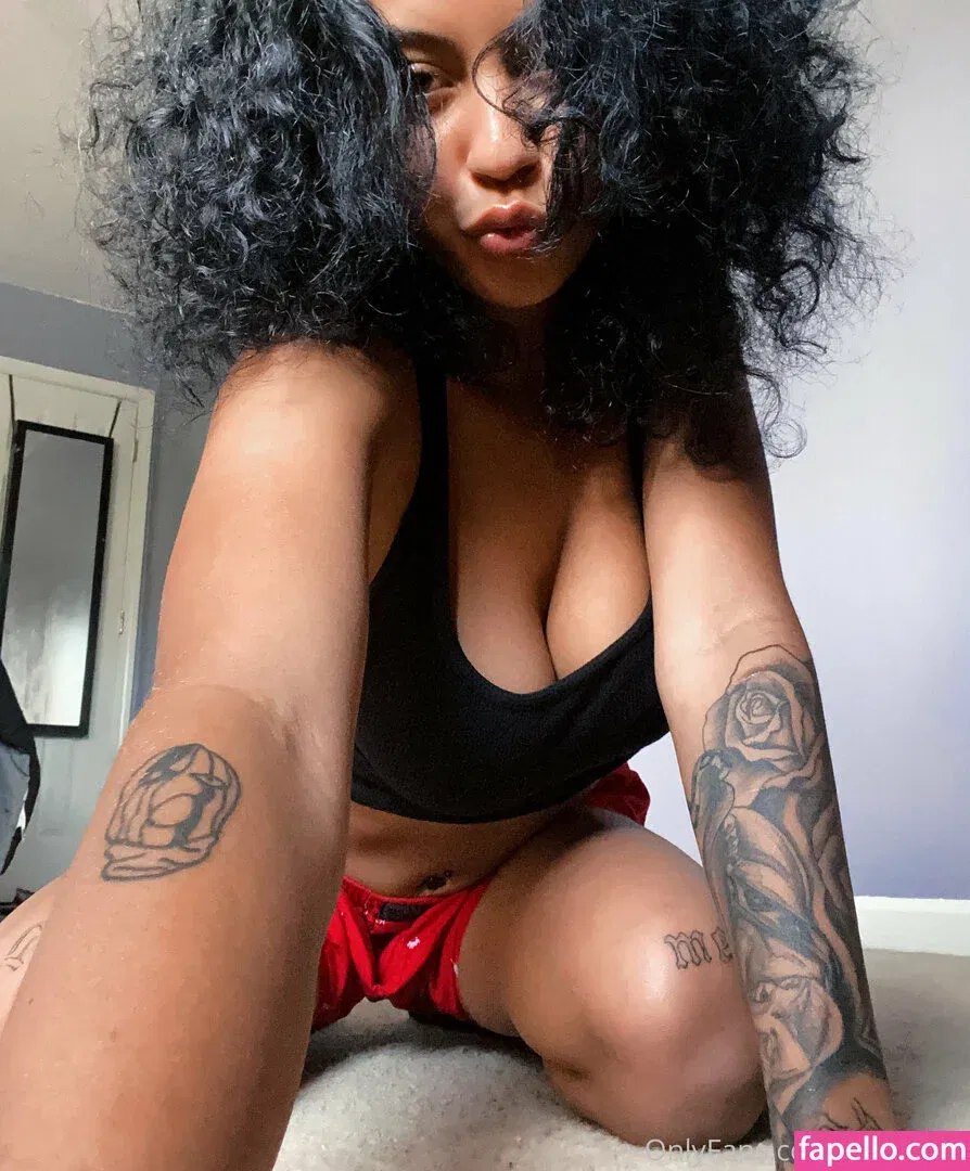 nadia999 Onlyfans Photo Gallery 