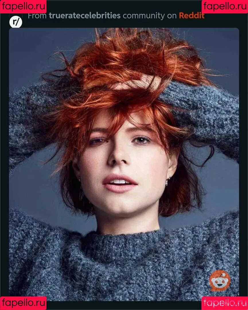 Jessie Buckley Onlyfans Photo Gallery 