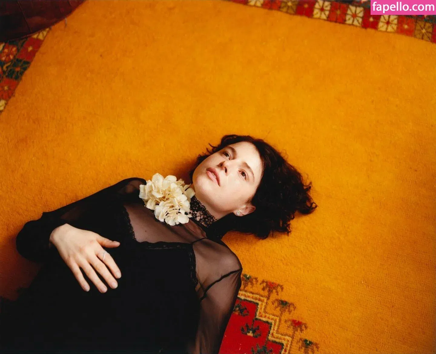 Jessie Buckley Onlyfans Photo Gallery 