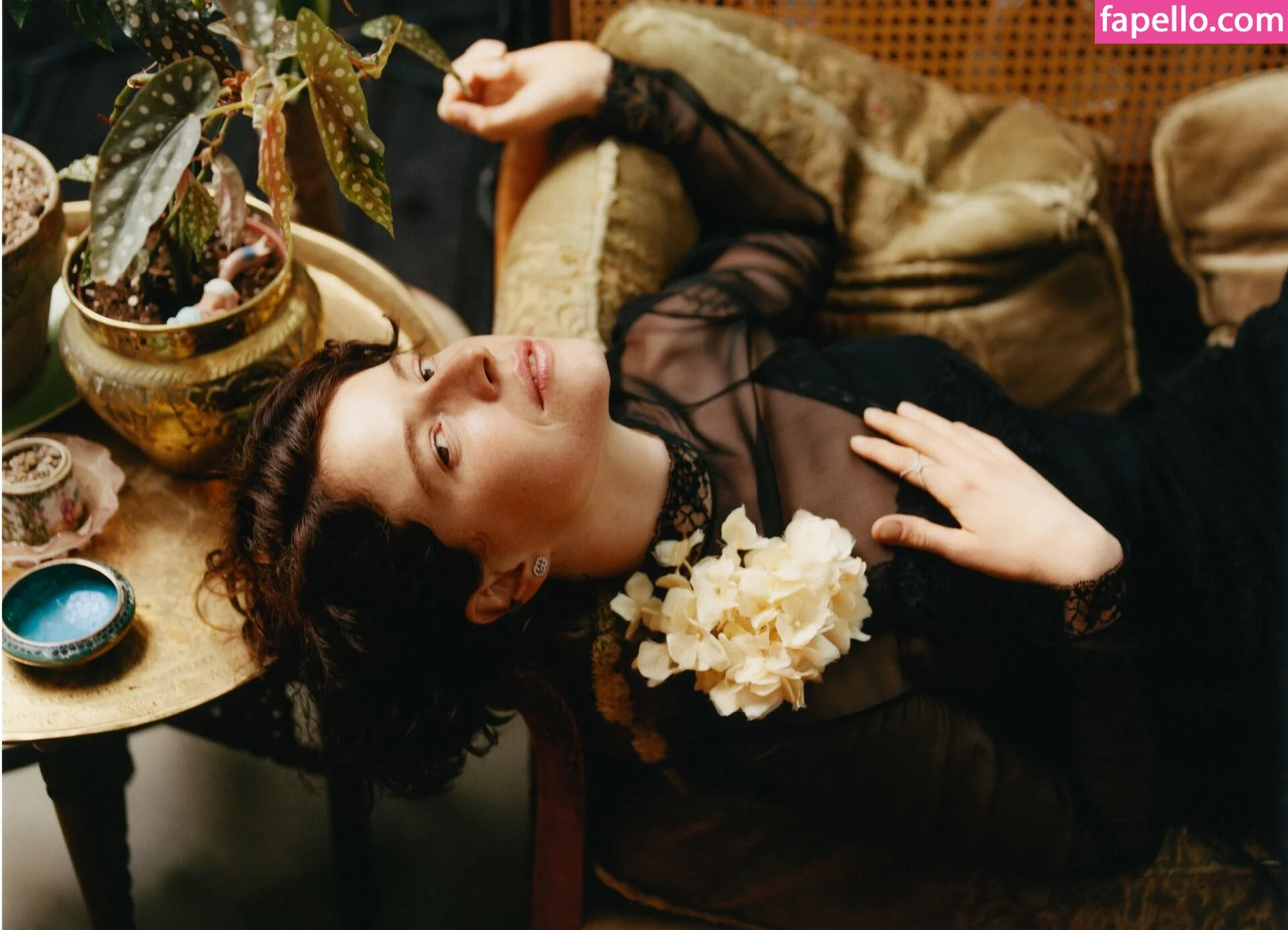 Jessie Buckley Onlyfans Photo Gallery 