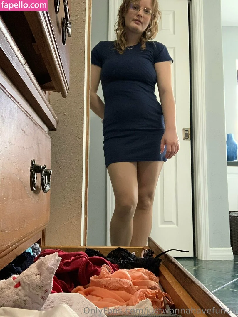 justwannahavefun26 Onlyfans Photo Gallery 