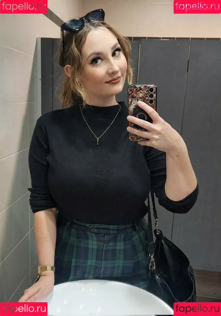 Slipperygoblin Onlyfans Photo Gallery 