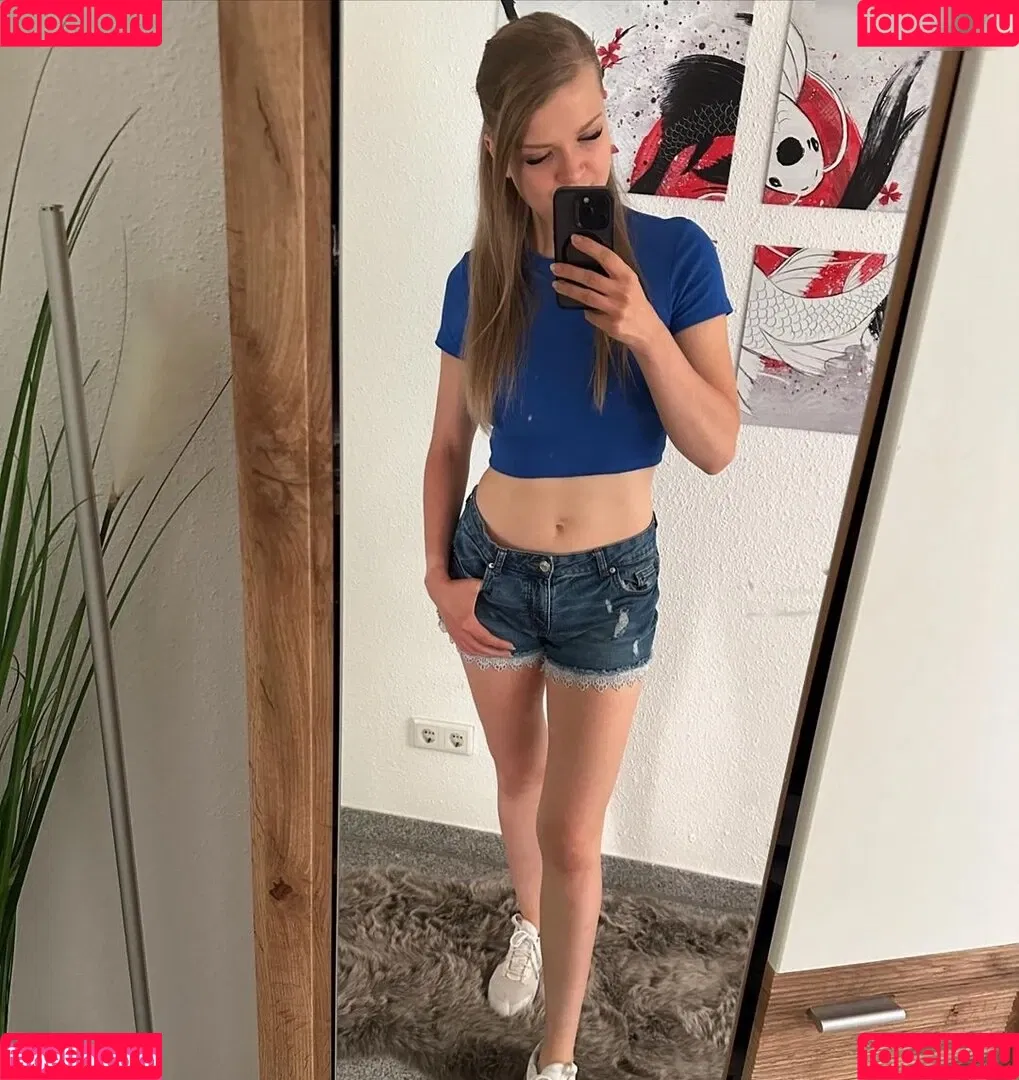 Sintica Onlyfans Photo Gallery 