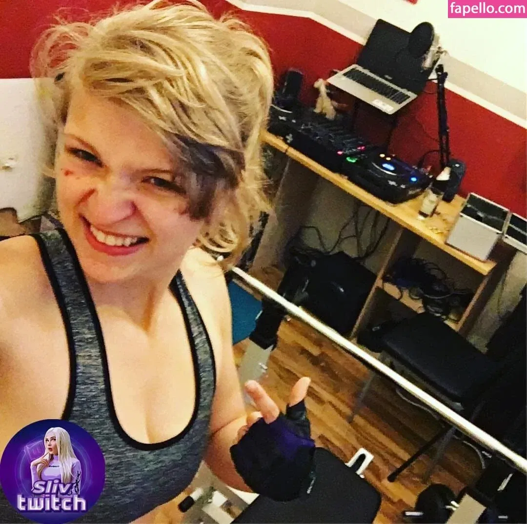 Sintica Onlyfans Photo Gallery 