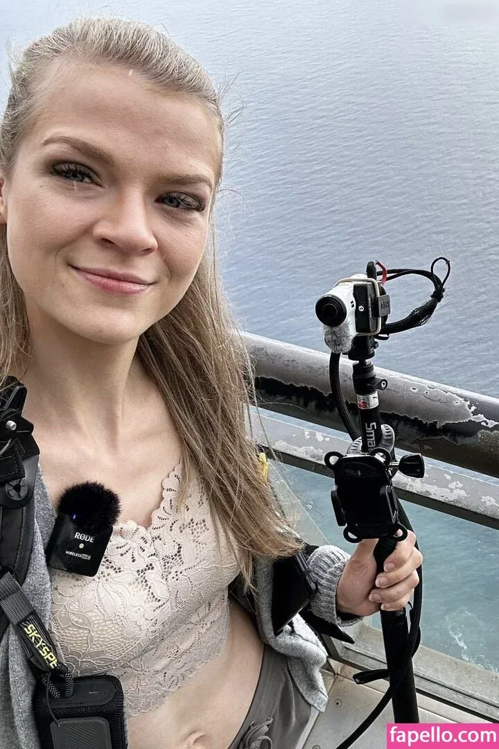 Sintica Onlyfans Photo Gallery 