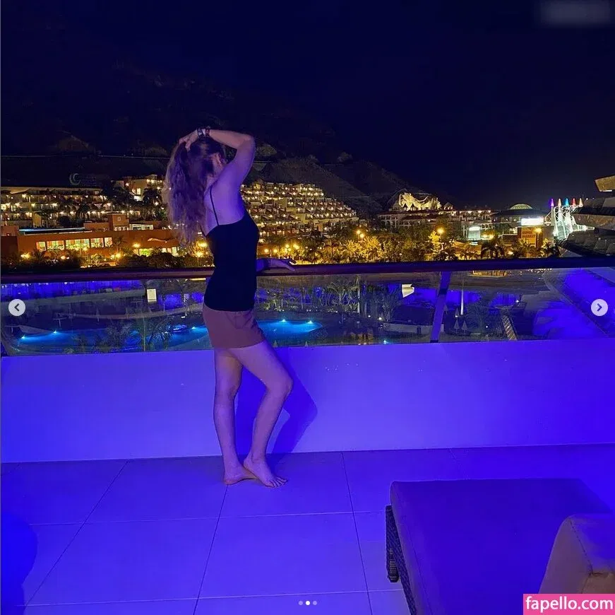 Sintica Onlyfans Photo Gallery 