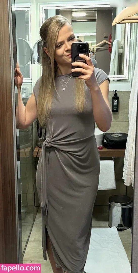 Sintica Onlyfans Photo Gallery 