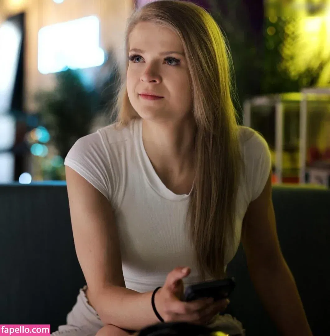 Sintica Onlyfans Photo Gallery 