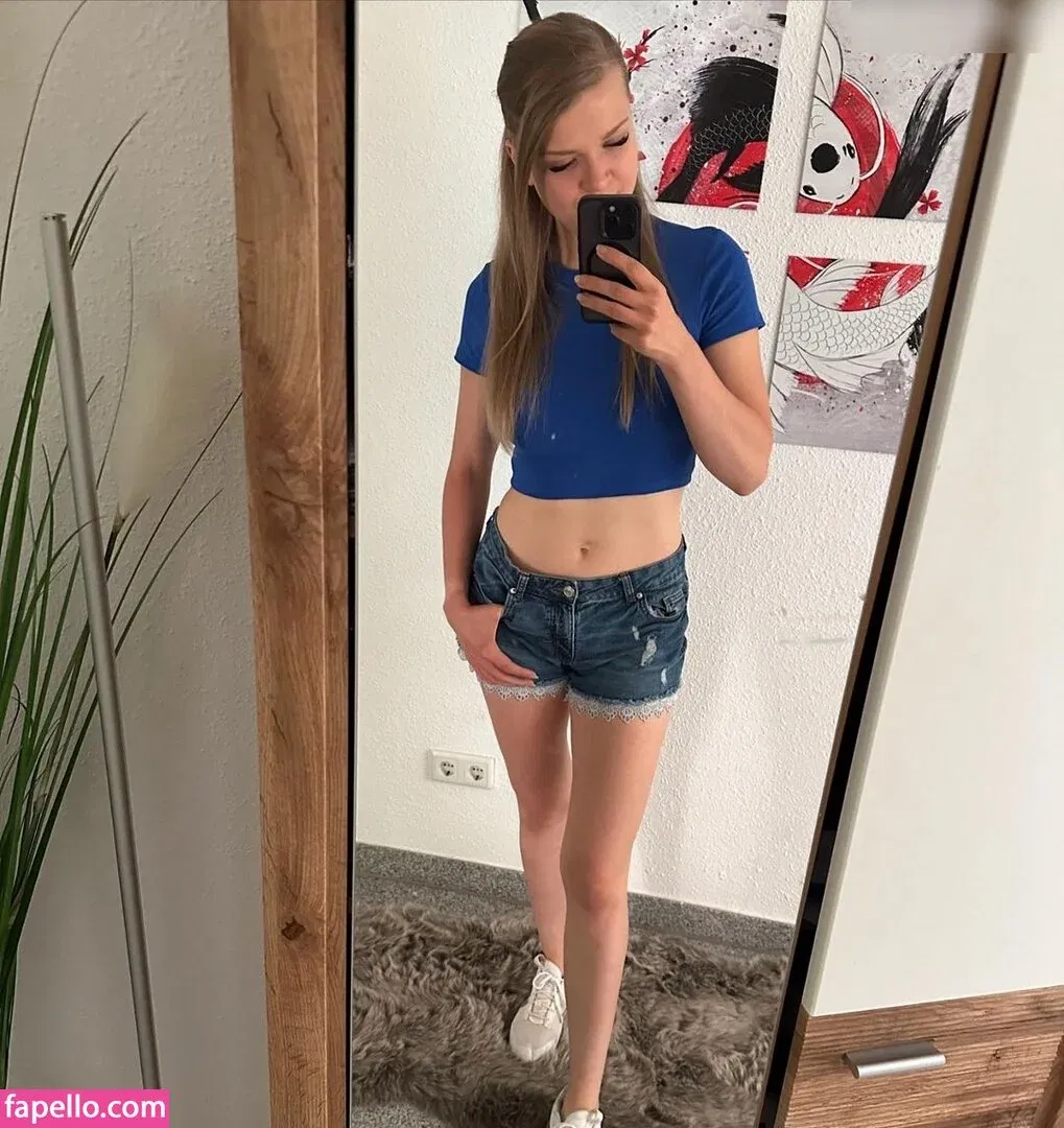 Sintica Onlyfans Photo Gallery 