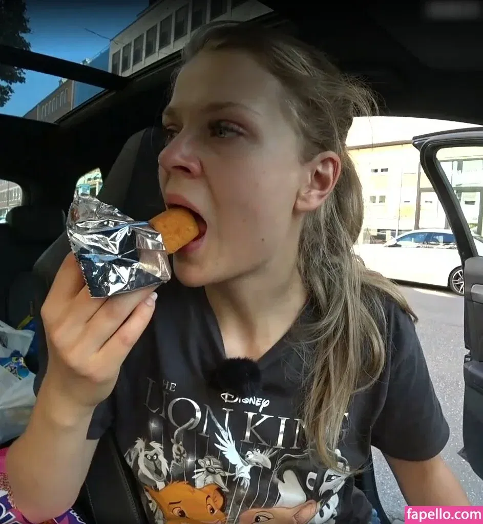 Sintica Onlyfans Photo Gallery 