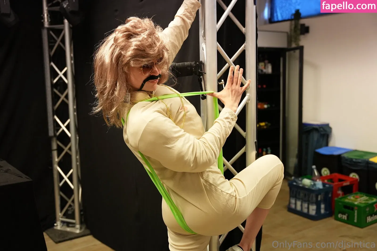 Sintica Onlyfans Photo Gallery 