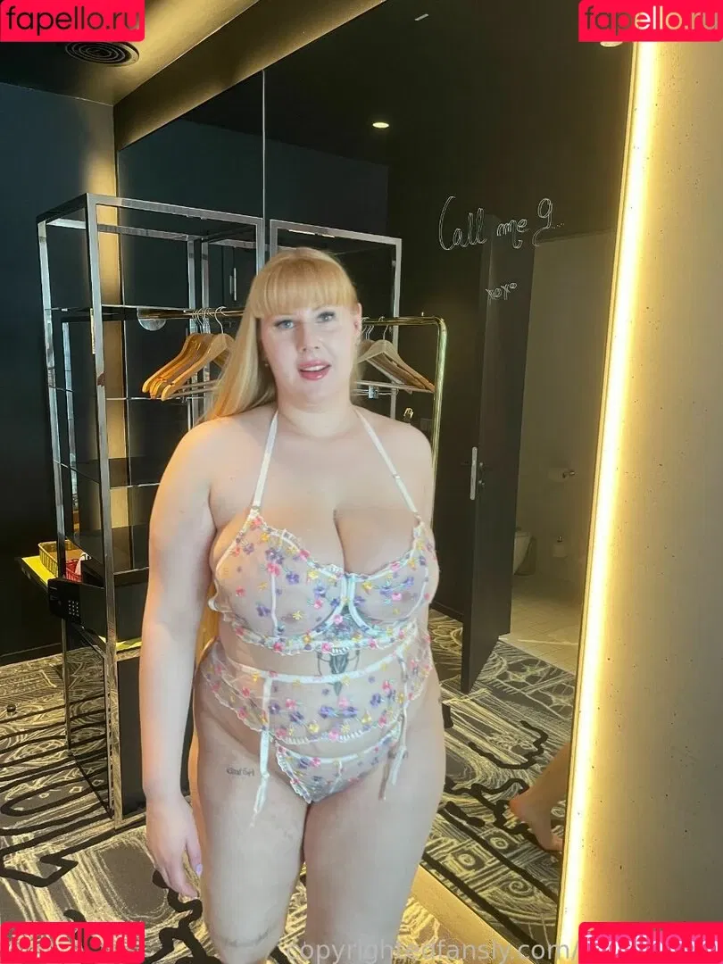 CaylaSnow Onlyfans Photo Gallery 