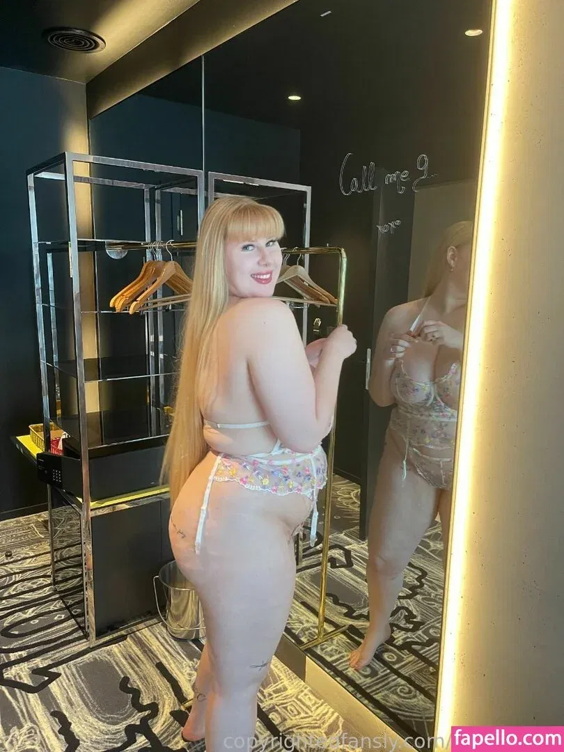CaylaSnow Onlyfans Photo Gallery 