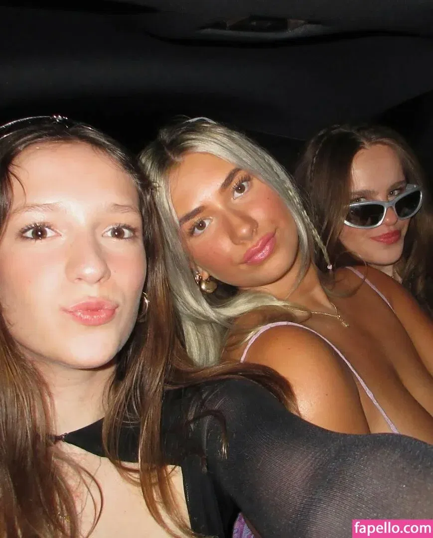 Vanessa Cummiskey Onlyfans Photo Gallery 