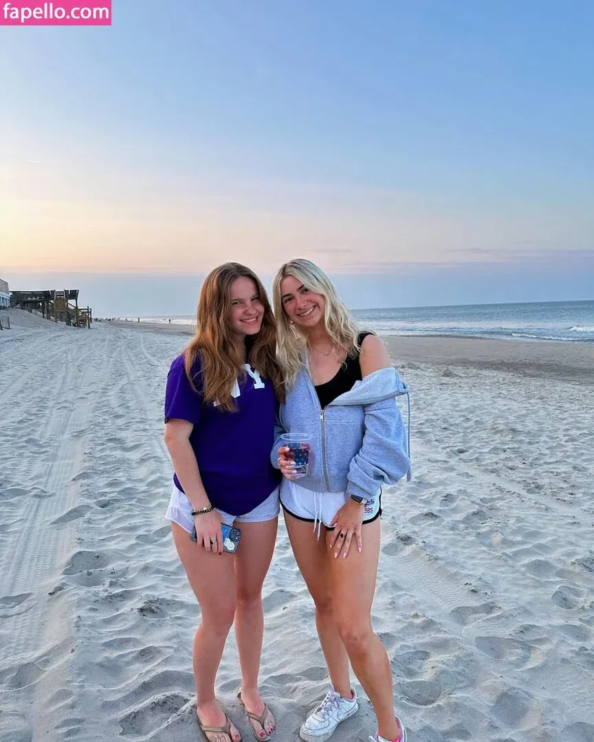 Vanessa Cummiskey Onlyfans Photo Gallery 