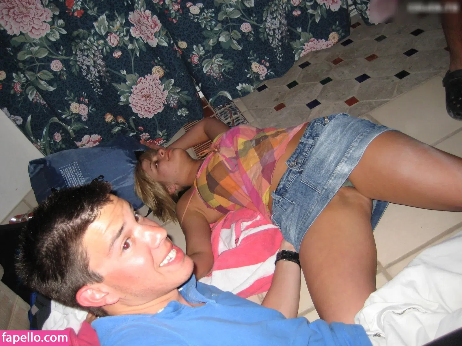 Upskirt - Candids Onlyfans Photo Gallery 