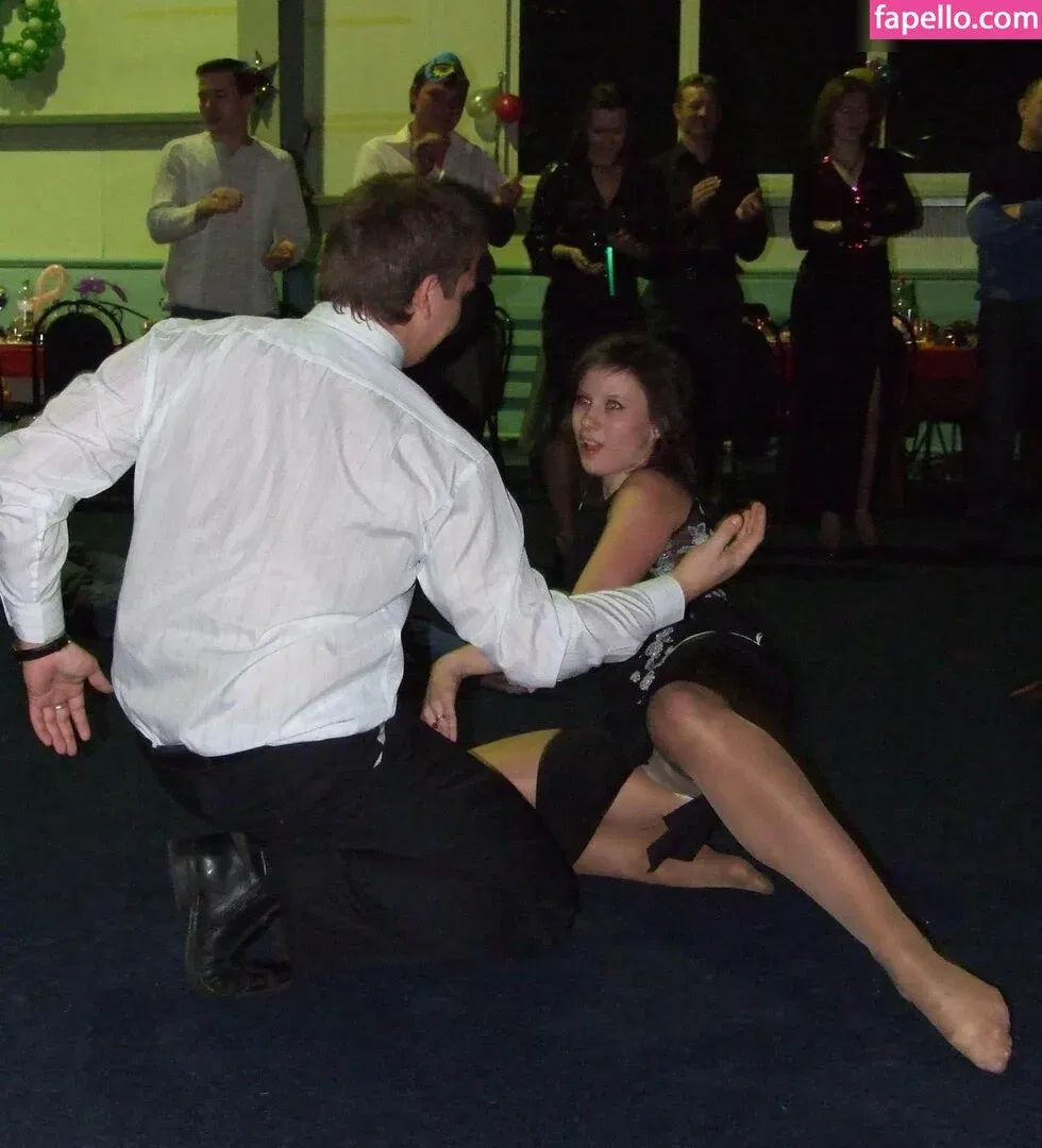 Upskirt - Candids Onlyfans Photo Gallery 