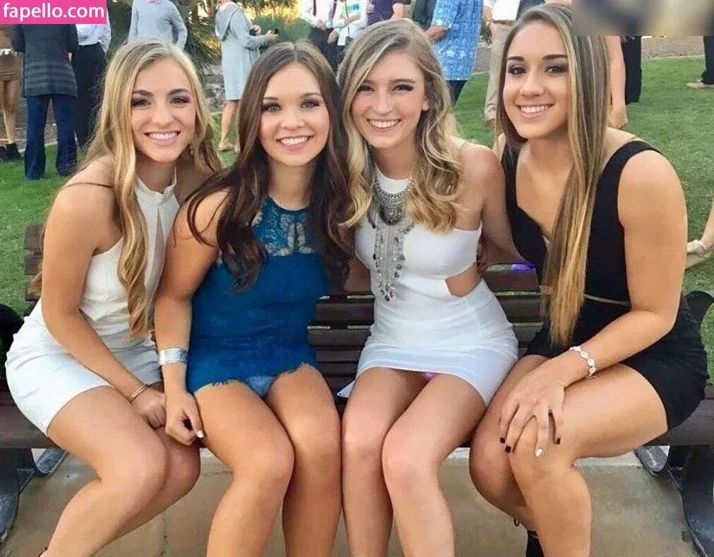 Upskirt - Candids Onlyfans Photo Gallery 