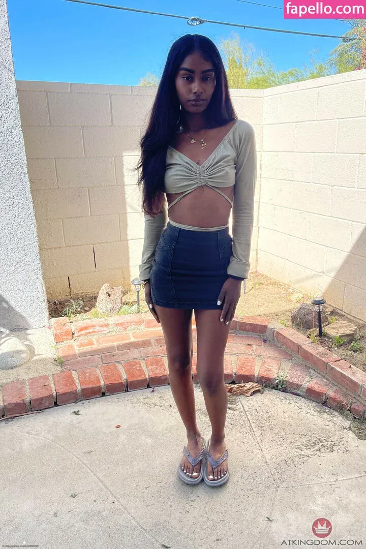 Fae Love Onlyfans Photo Gallery 