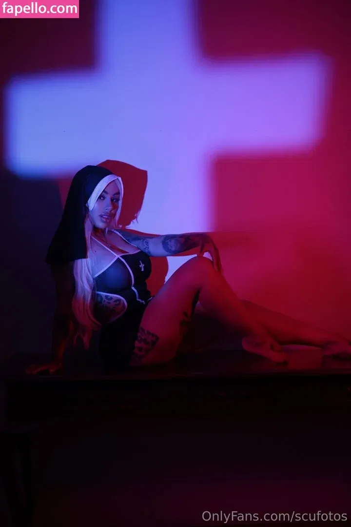 scufotos Onlyfans Photo Gallery 