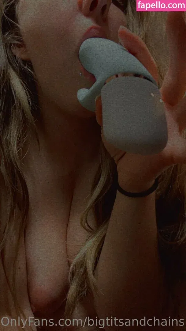 bigtitsandchains Onlyfans Photo Gallery 