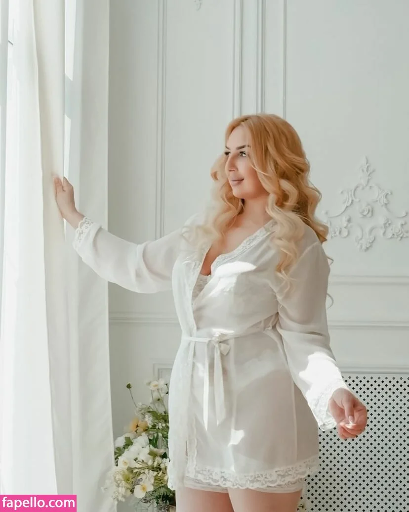 MariaRichi Onlyfans Photo Gallery 