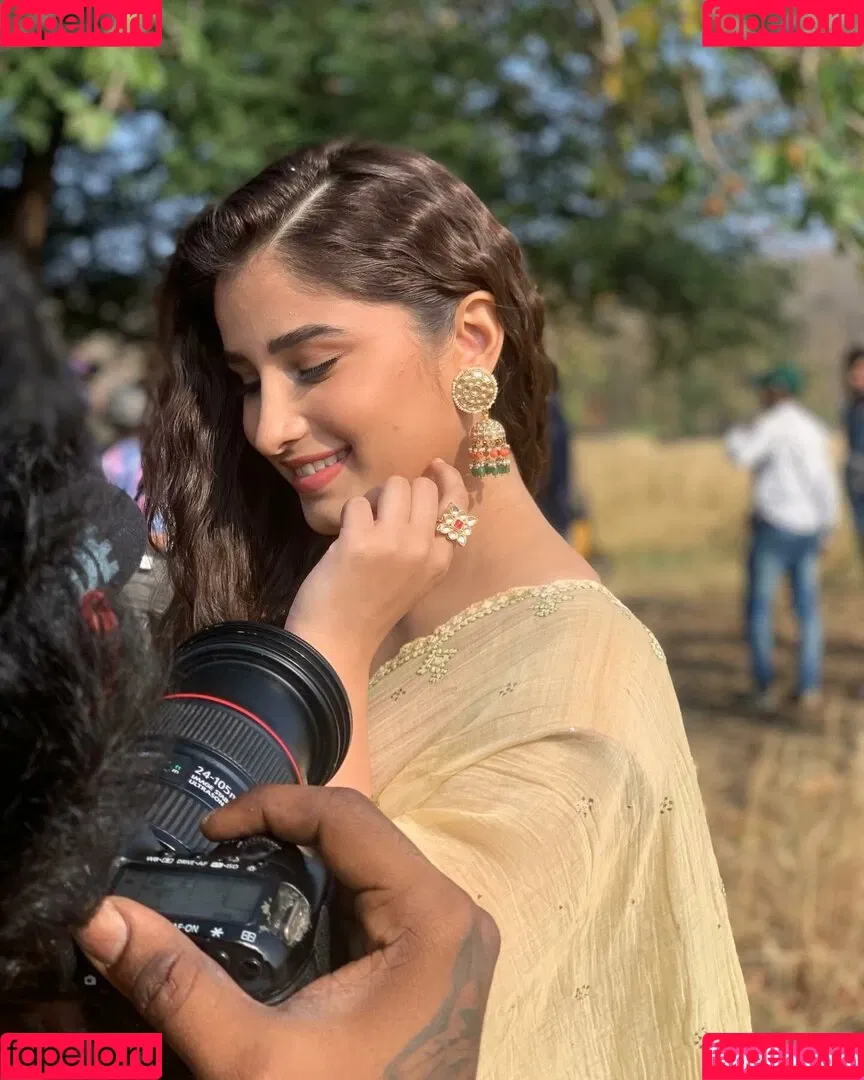 Rasha Thadani Onlyfans Photo Gallery 