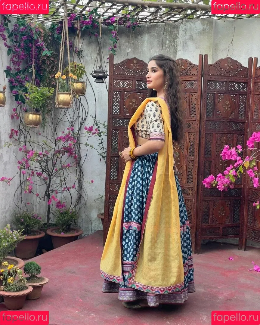 Rasha Thadani Onlyfans Photo Gallery 