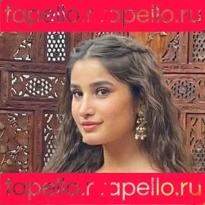 Rasha Thadani Onlyfans Photo Gallery 