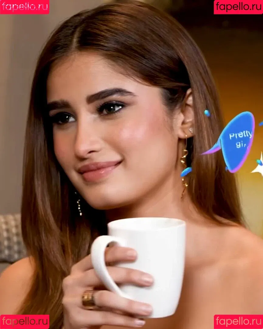Rasha Thadani Onlyfans Photo Gallery 
