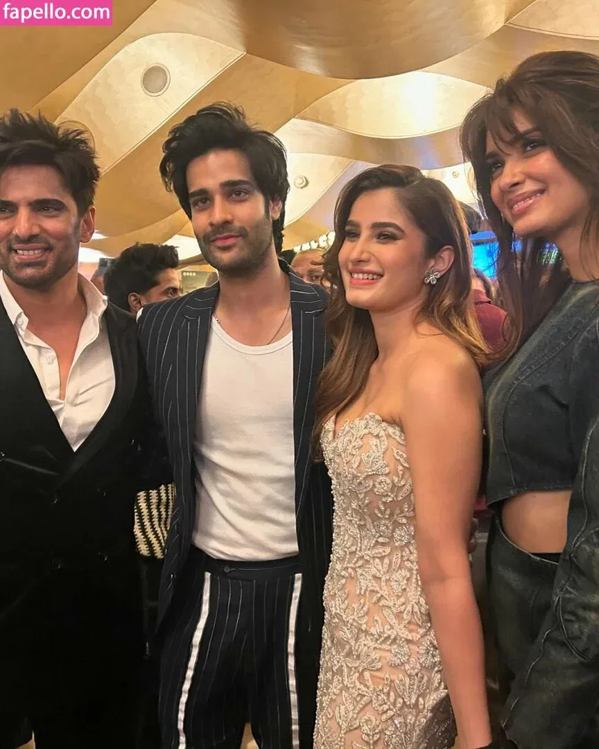 Rasha Thadani Onlyfans Photo Gallery 