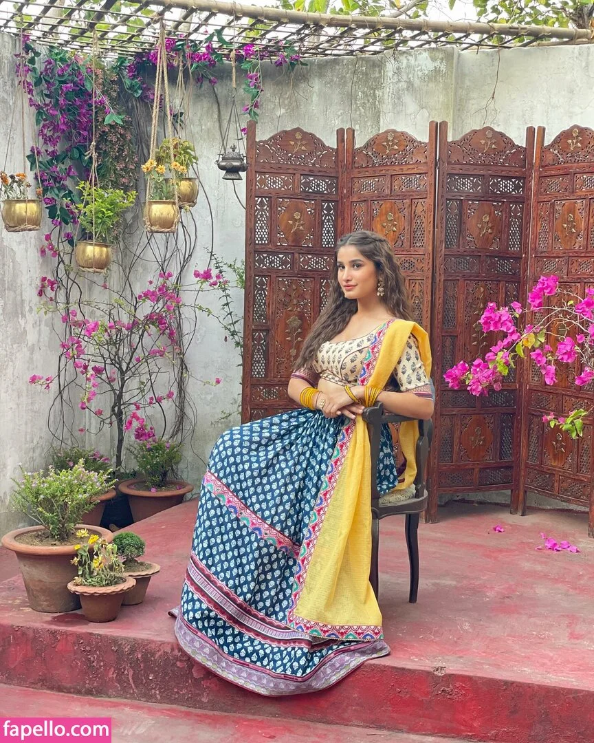 Rasha Thadani Onlyfans Photo Gallery 