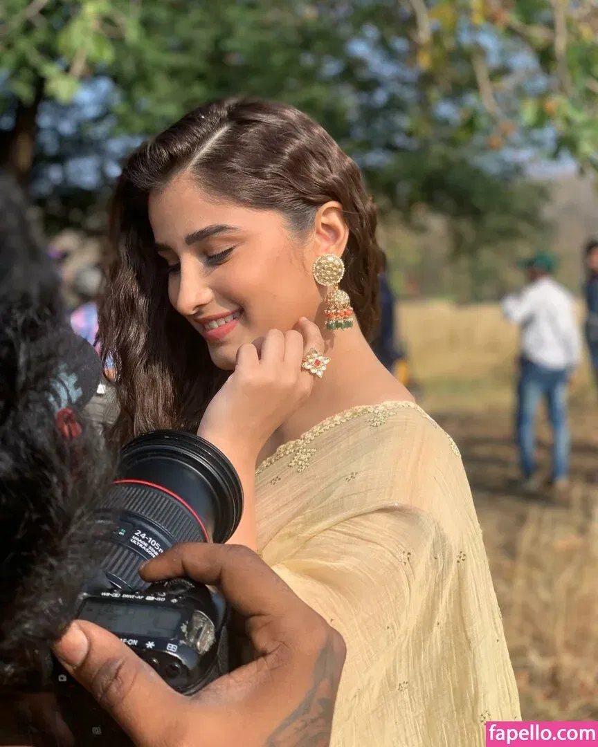 Rasha Thadani Onlyfans Photo Gallery 