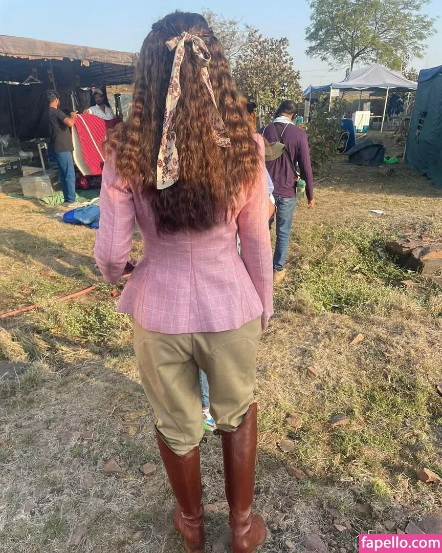 Rasha Thadani Onlyfans Photo Gallery 