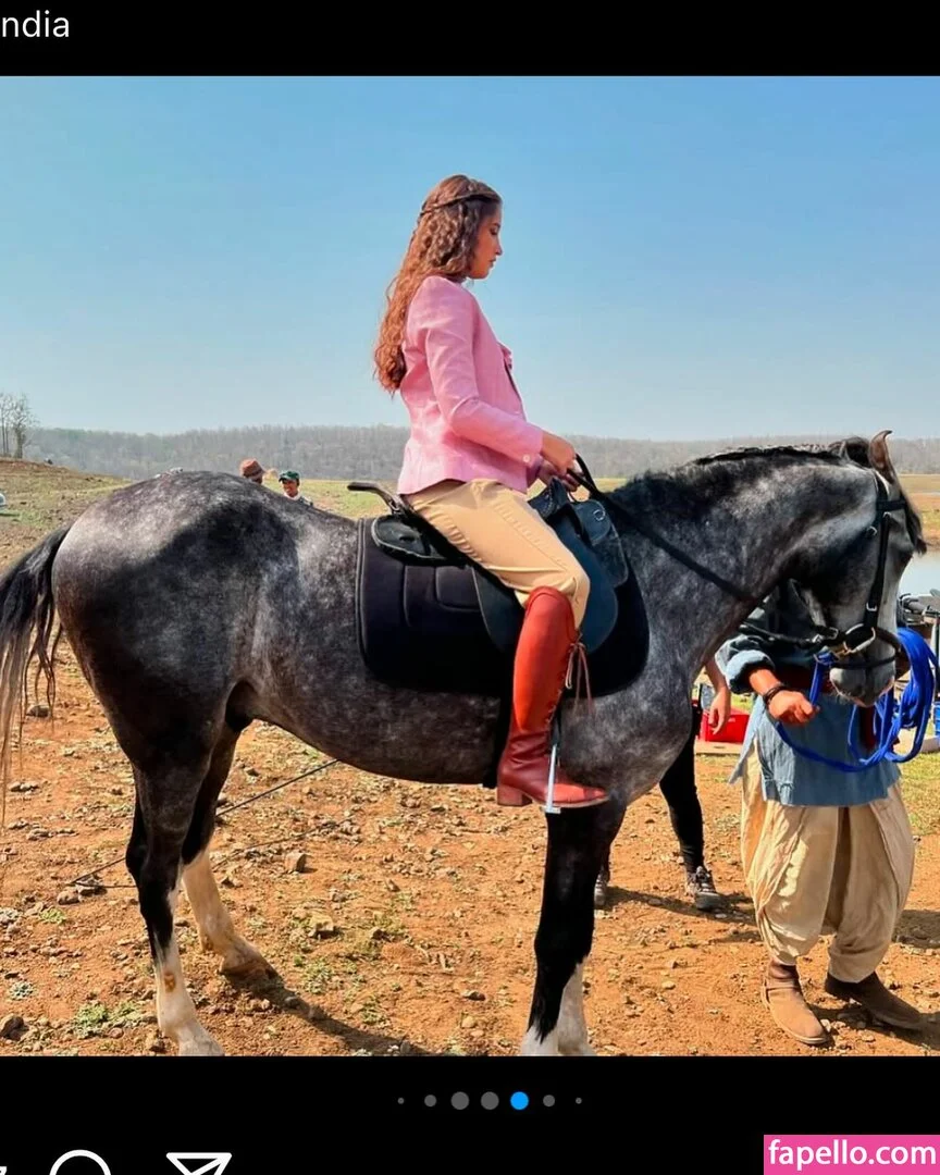 Rasha Thadani Onlyfans Photo Gallery 