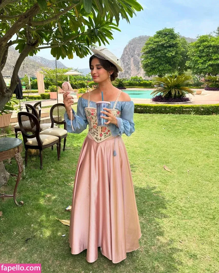 Rasha Thadani Onlyfans Photo Gallery 